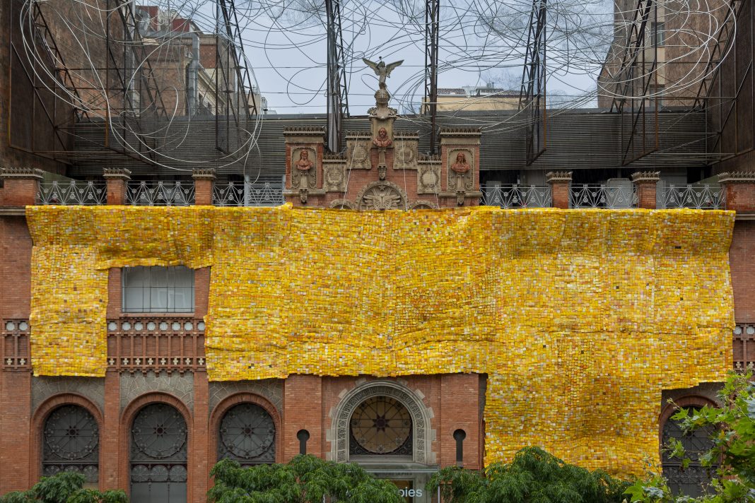 Serge Attukwei Clottey – ‘Más allá de la piel’https://www.exibart.es/repository/media/2024/07/9-1068x712.jpg